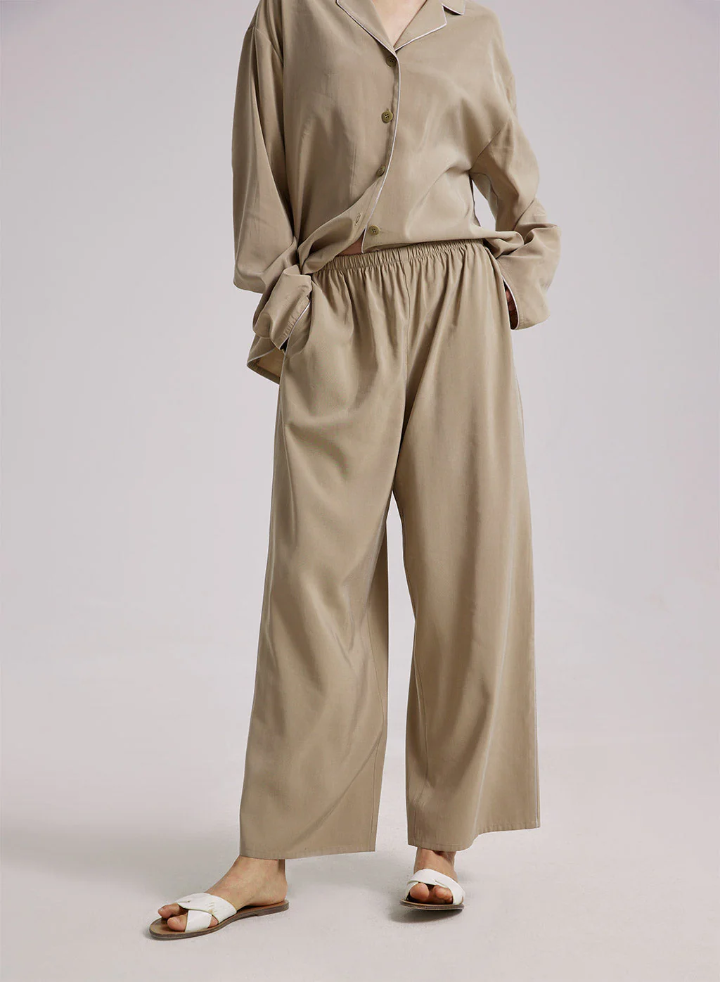 Soft-Lounge-Sleep-Pants-Gloaming-Green-1
